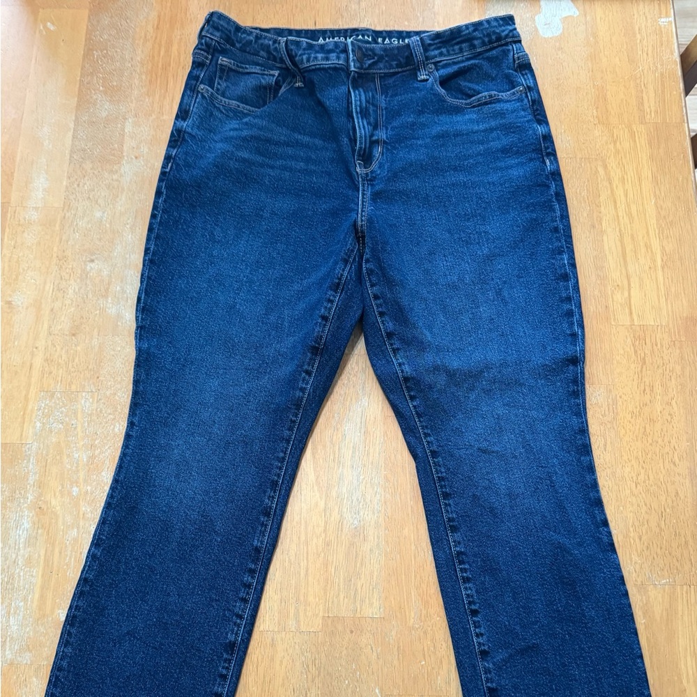 Women’s Skinny American Eagle Outfitters Dark Blue Jeans Size 12 Short